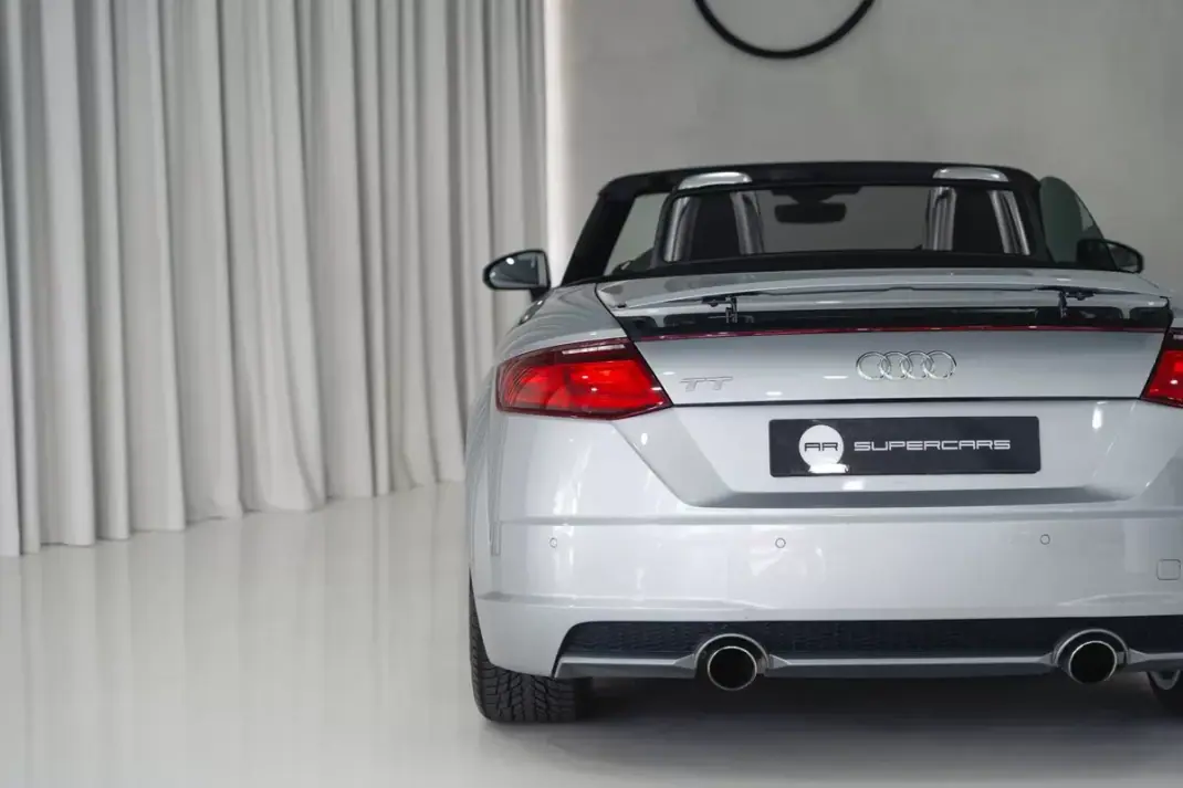 Audi TT Roadster 2015 - 33950 EUR, 151742 km - 151742km - foto 22 de 55