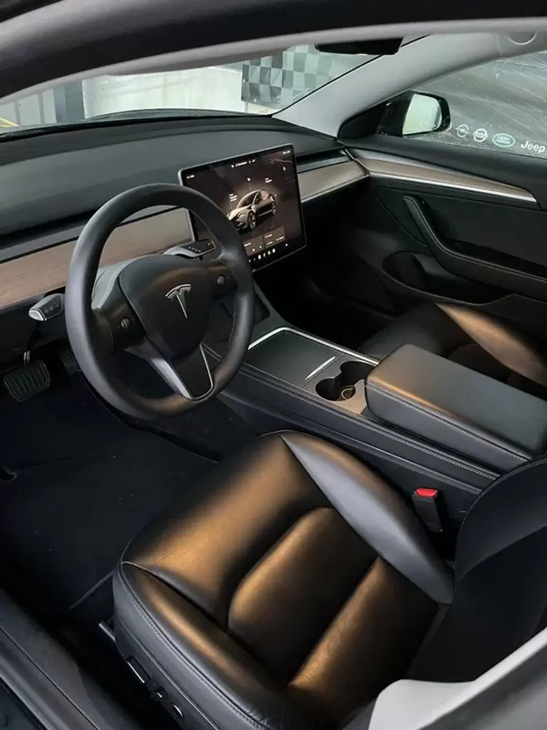 Tesla Model 3 2023 - 28900 EUR, 53000 km - AUTO.MOTO.pt - 53000km - foto 4 de 14