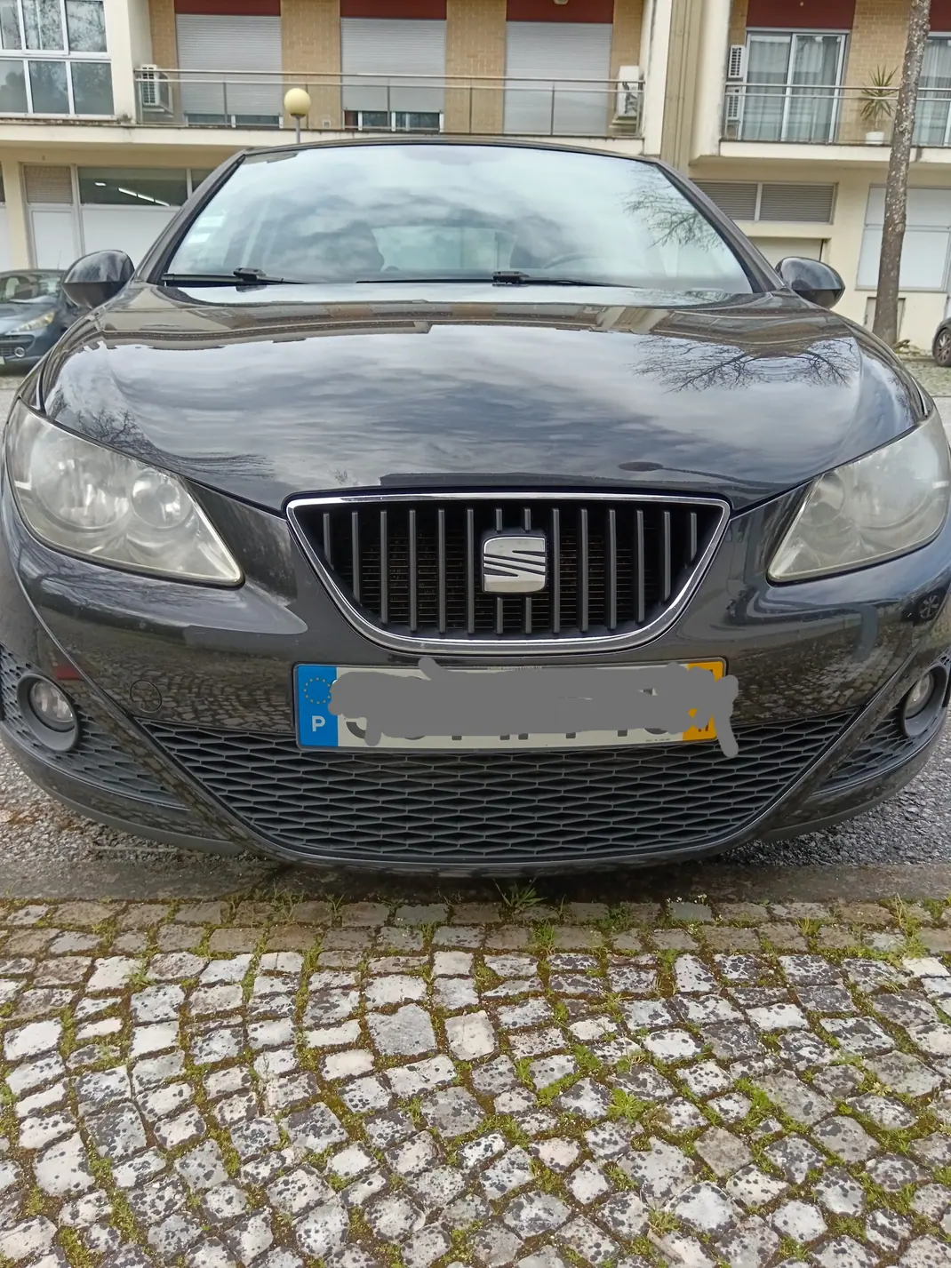 SEAT Ibiza 2011 - 5150 EUR, 212000 km - AUTO.MOTO.pt - 212000km - foto 1 de 5