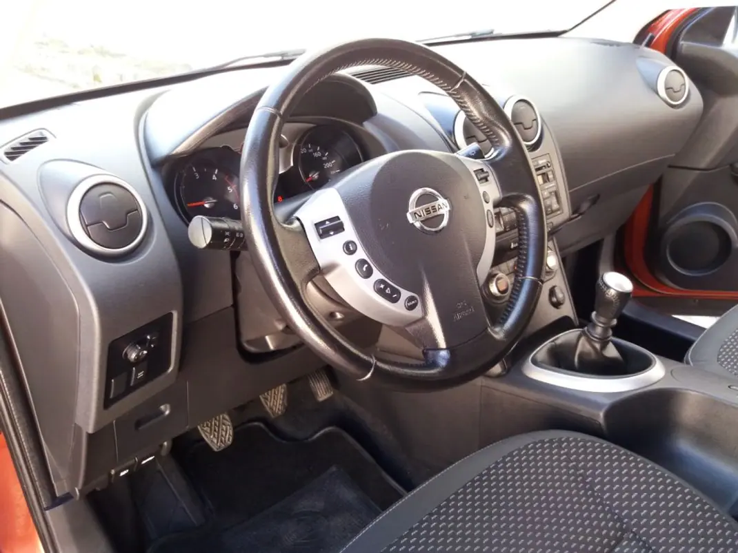 Nissan Qashqai 2008 - 9950 EUR, 181159 km - AUTO.MOTO.pt - 181159km - foto 6 de 25