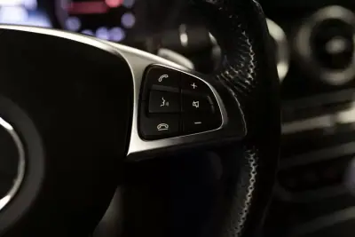 Mercedes-Benz C 220 2016 - 26900 EUR, 178412 km - AUTO.MOTO.pt - 178412km - foto 17 de 22