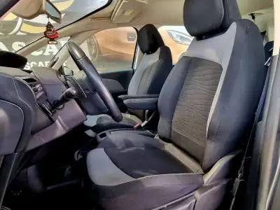 Citroën C4 Grand Picasso 2014 - 8500 EUR, 209000 km - AUTO.MOTO.pt - 209000km - foto 5 de 20