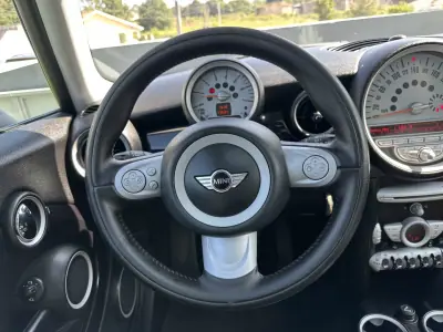 MINI Clubman 2009 - 6900 EUR, 290000 km - AUTO.MOTO.pt - 290000km - foto 45 de 64