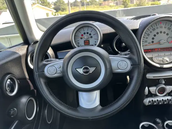 MINI Clubman 2009 - 6900 EUR, 290000 km - AUTO.MOTO.pt - 290000km - foto 45 de 64