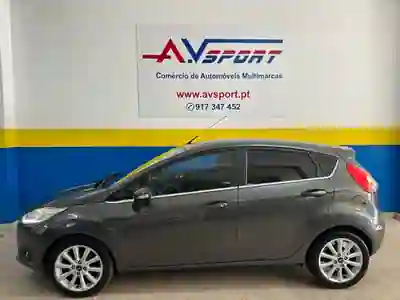Ford Fiesta 2017 - 9900 EUR, 152000 km - AUTO.MOTO.pt - 152000km - foto 6 de 23