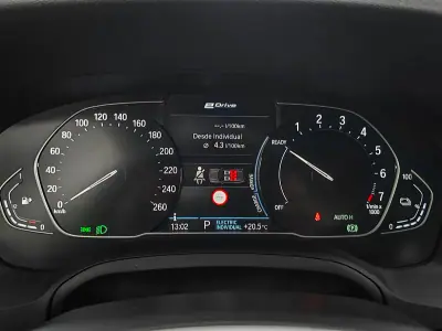 BMW 330 2021 - 35000 EUR, 85000 km - AUTO.MOTO.pt - 85000km - foto 7 de 44