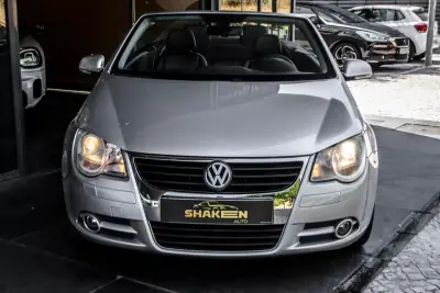 Volkswagen EOS 2006 - 8750 EUR, 272113 km - AUTO.MOTO.pt - 272113km - foto 7 de 30