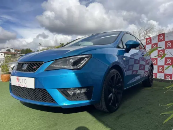 SEAT Ibiza 2016 - 11490 EUR, 123350 km - AUTO.MOTO.pt - 123350km - foto 5 de 23