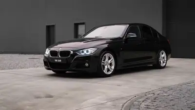 BMW 320 2014 - 18900 EUR, 210000 km - AUTO.MOTO.pt - 210000km - foto 14 de 22