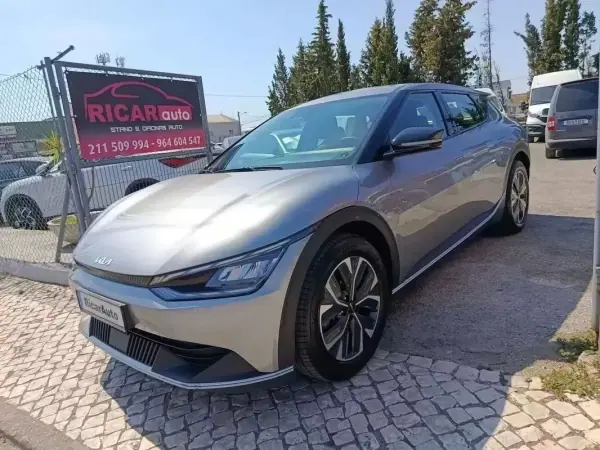 Kia EV6 2023 - 31000 EUR, 57366 km - AUTO.MOTO.pt - 57366km - foto 2 de 39