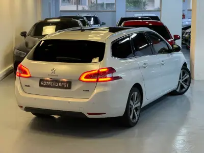 Peugeot 308 SW 2015 - 12990 EUR, 115000 km - AUTO.MOTO.pt - 115000km - foto 3 de 28