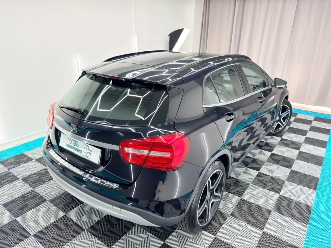 Mercedes-Benz GLA 200 2015 - 17000 EUR, 194000 km - AUTO.MOTO.pt - 194000km - foto 8 de 21