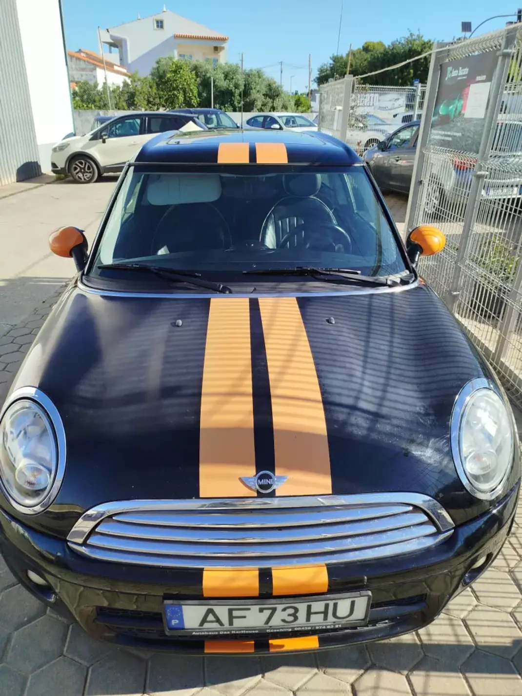 MINI Cooper 2010 - 8500 EUR, 272910 km - AUTO.MOTO.pt - 272910km - foto 8 de 14