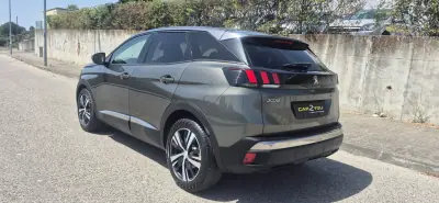 Peugeot 3008 2018 - 16950 EUR, 136000 km - AUTO.MOTO.pt - 136000km - foto 26 de 28
