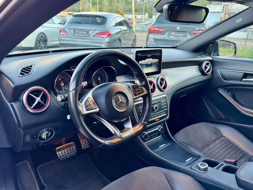 Mercedes-Benz CLA 220 2015 - 21999 EUR, 170000 km - AUTO.MOTO.pt - 170000km - foto 9 de 25