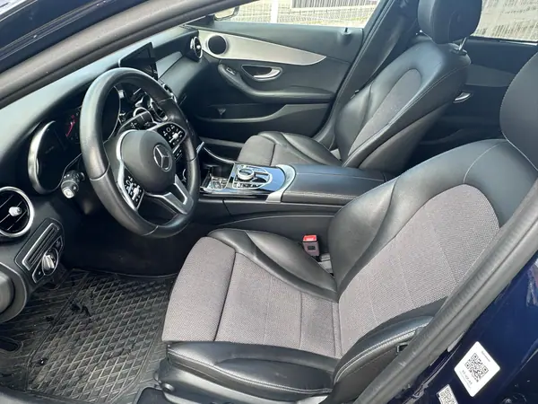 Mercedes-Benz C 180 d Station 9G-TRONIC 2019 Diesel — 104 000 km · Setubal Mercedes-Benz C 180 d Station 9G-TRONIC 2019 Diesel