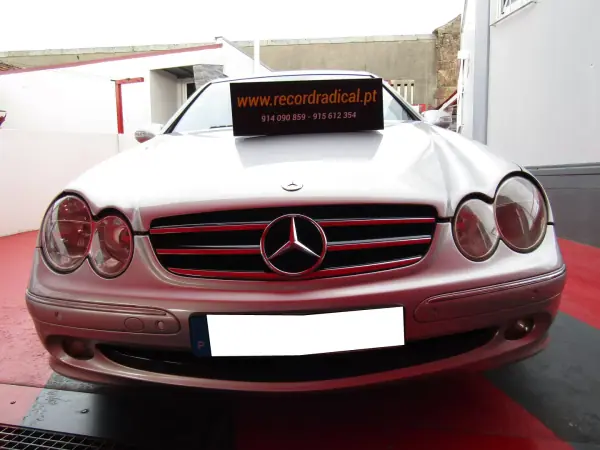 Mercedes-Benz CLK 270 2003