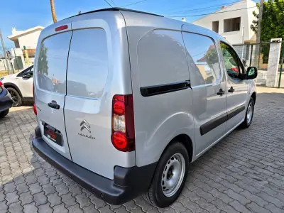 Citroën Berlingo 2017 — photo 2 of 18