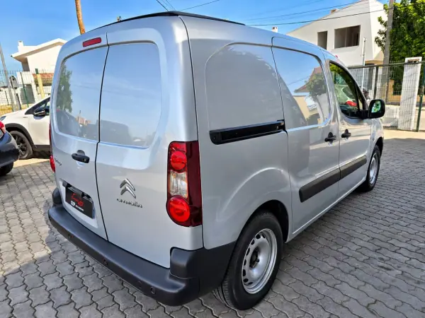 Citroën Berlingo 2017 — foto 2 de 18