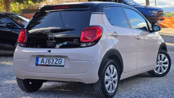 Citroën C1 2021 - 12250 EUR, 10100 km - 10100km - foto 3 de 21