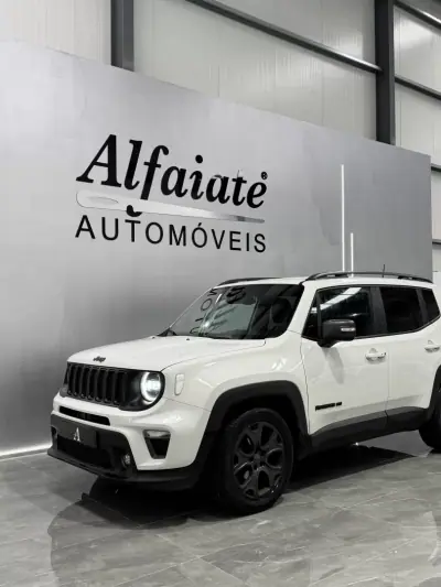 Jeep Renegade 2021 - 18490 EUR, 55000 km - AUTO.MOTO.pt - 55000km - foto 6 de 28