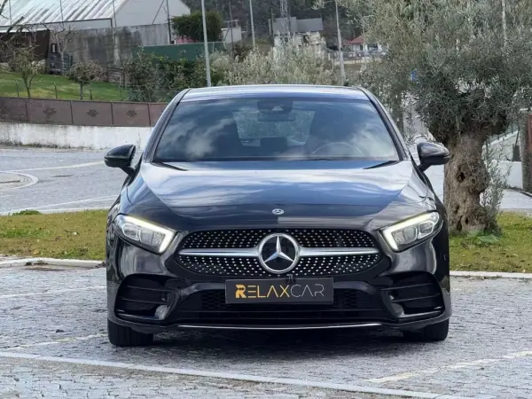 Mercedes-Benz A 180 2019 - 25999 EUR, 100000 km - AUTO.MOTO.pt - 100000km - foto 2 de 25