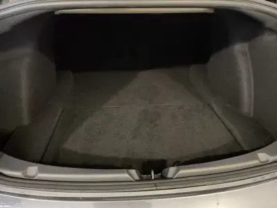 Tesla Model 3 2022 - 29700 EUR, 49000 km - AUTO.MOTO.pt - 49000km - foto 42 de 43