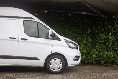 Ford Transit L2H2 Trend 2019 - 16900 EUR, 211600 km - AUTO.MOTO.pt - 211600km - foto 5 de 16