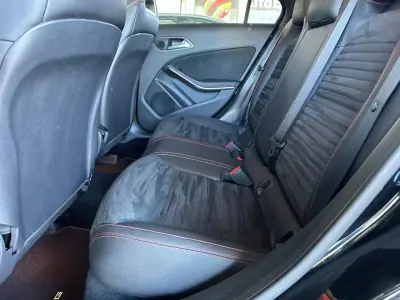 Mercedes-Benz A 180 2017 - 19900 EUR, 108222 km - AUTO.MOTO.pt - 108222km - foto 29 de 32