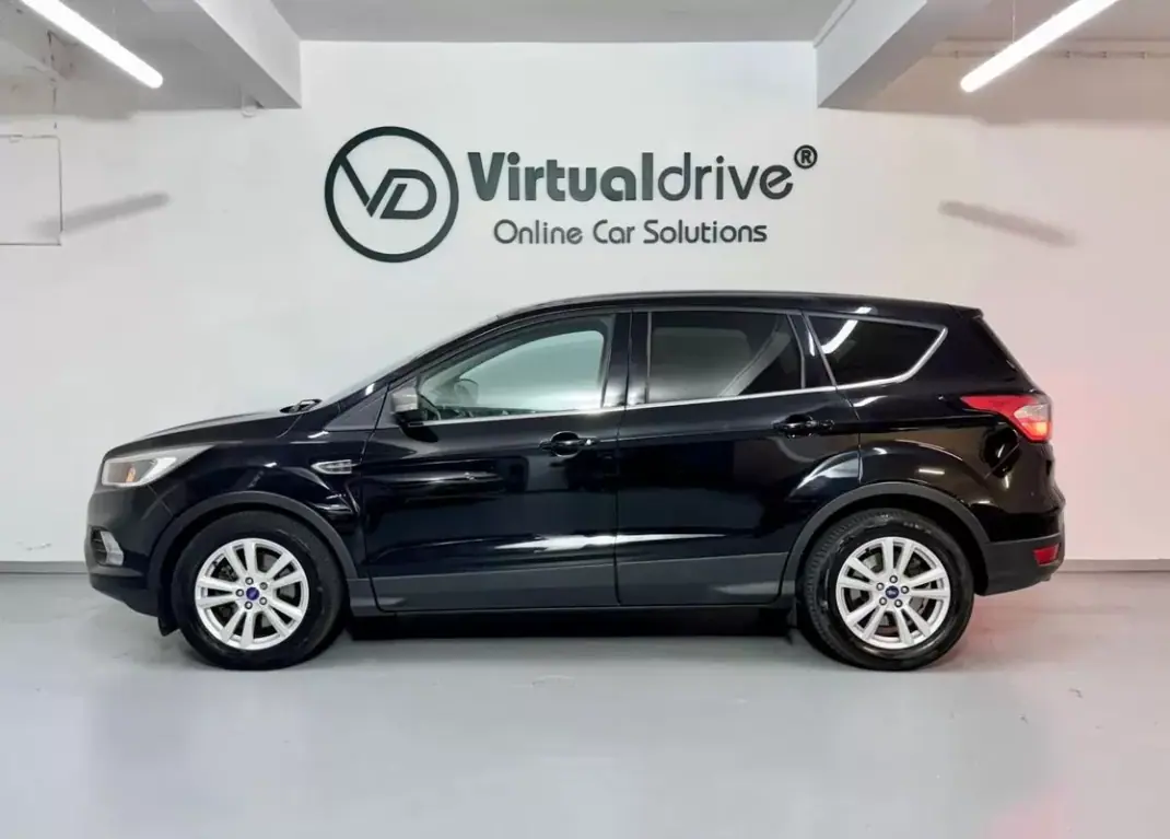 Ford Kuga 2017 - 11750 EUR, 111000 km - 111000km - foto 11 de 55