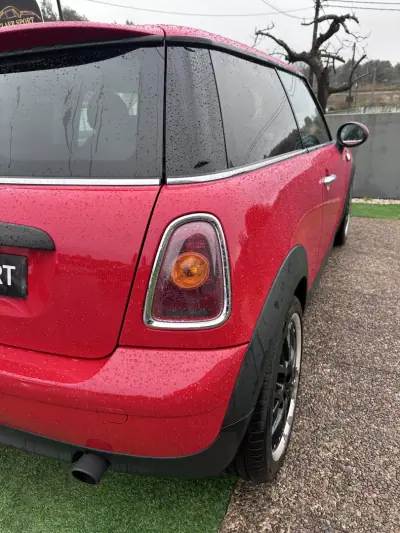 MINI One 2009 - 6900 EUR, 190000 km - AUTO.MOTO.pt - 190000km - foto 20 de 38