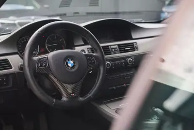 BMW 320 2016 - 18900 EUR, 230000 km - AUTO.MOTO.pt - 230000km - foto 11 de 28