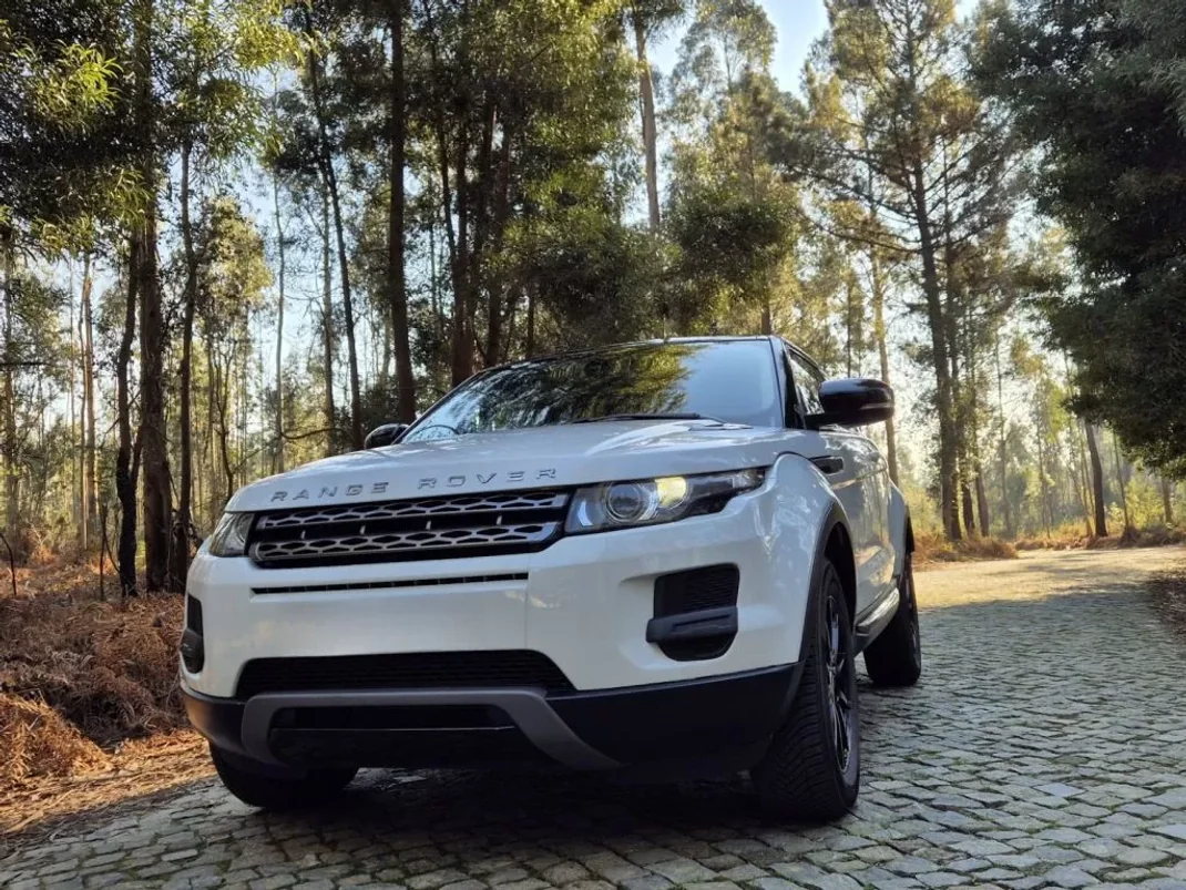 Land Rover Range Rover Evoque 2012 - 18900 EUR, 167000 km - AUTO.MOTO.pt - 167000km - foto 6 de 20