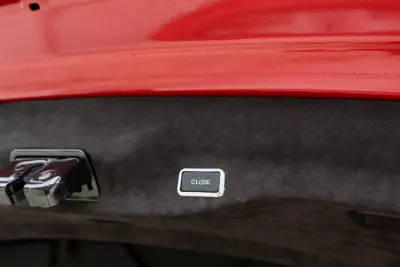 Ferrari FF 2013 - 245000 EUR, 33494 km - AUTO.MOTO.pt - 33494km - foto 26 de 26