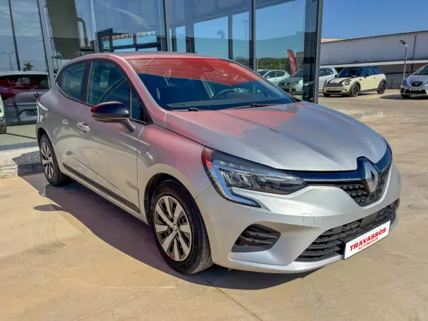 Renault Clio EQUILIBRE 2023 Petrol