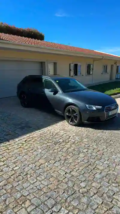 Audi A4 Avant 2016 - 17000 EUR, 143000 km - 143000km - foto 1 de 15
