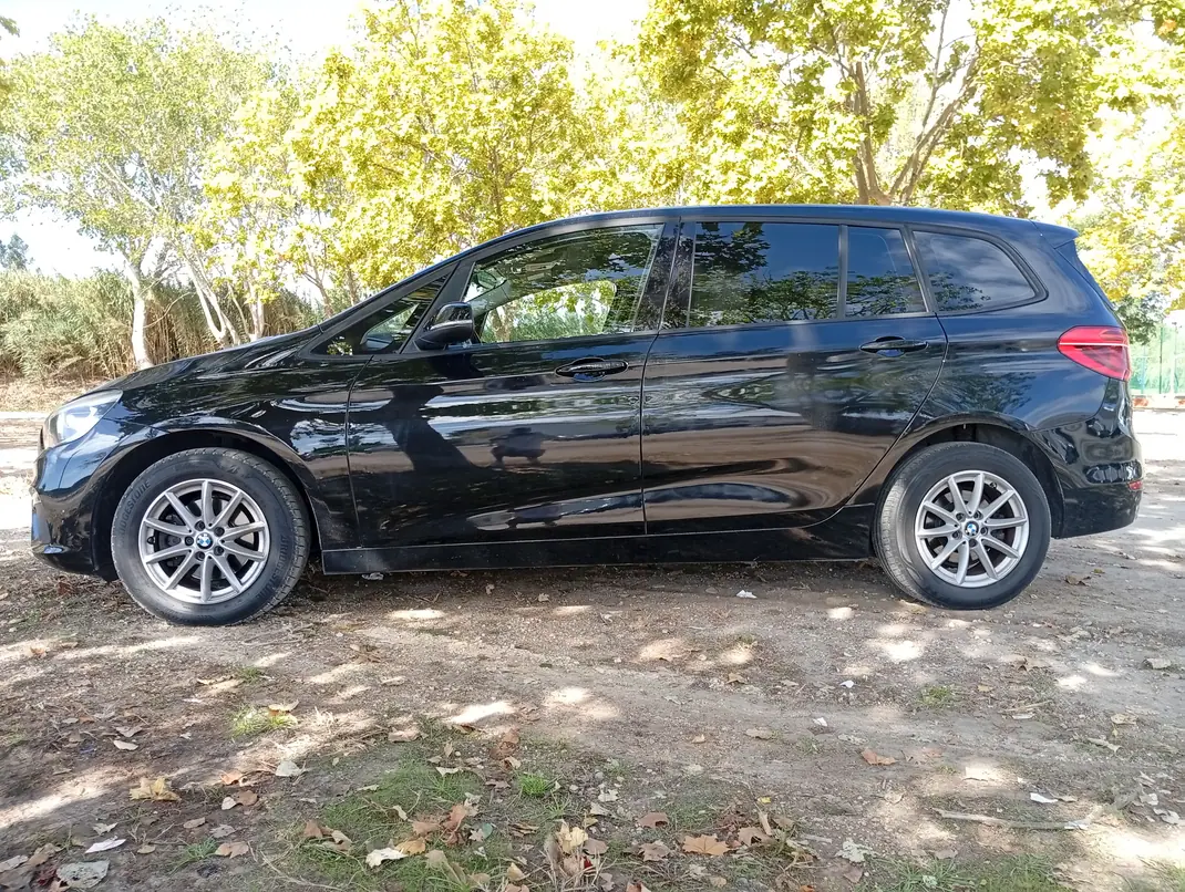 BMW 216 Gran Tourer 2016 - 9350 EUR, 239869 km - 239869km - foto 5 de 7