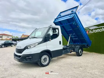 Iveco 2020 - 27500 EUR, 225000 km - AUTO.MOTO.pt - 225000km - foto 9 de 24