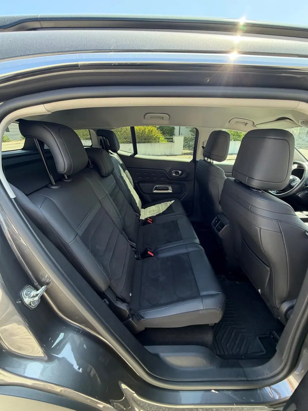 Citroën C5 Aircross 2023 - 24400 EUR, 47700 km - 47700km - foto 7 de 14
