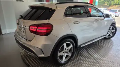 Mercedes-Benz GLA 180 2018 - 24900 EUR, 41570 km - 41570km - foto 19 de 52