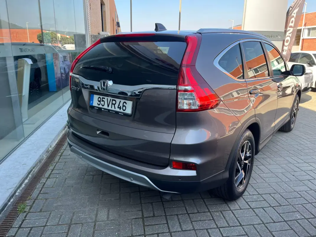 Honda CR-V 2018 - 19500 EUR, 112000 km - AUTO.MOTO.pt - 112000km - foto 5 de 20