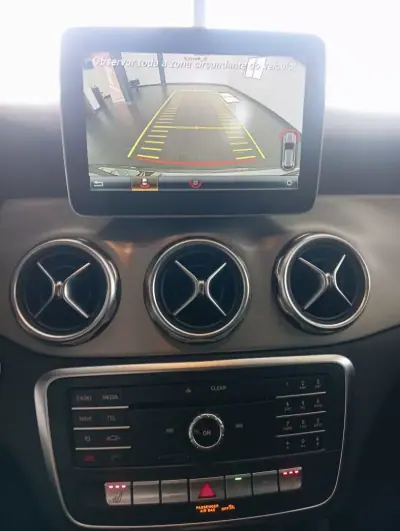 Mercedes-Benz GLA 220 2018 - 27500 EUR, 105000 km - AUTO.MOTO.pt - 105000km - foto 36 de 39