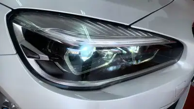 BMW 225xe Active Tourer 2019 - 18750 EUR, 156212 km - AUTO.MOTO.pt - 156212km - foto 15 de 68