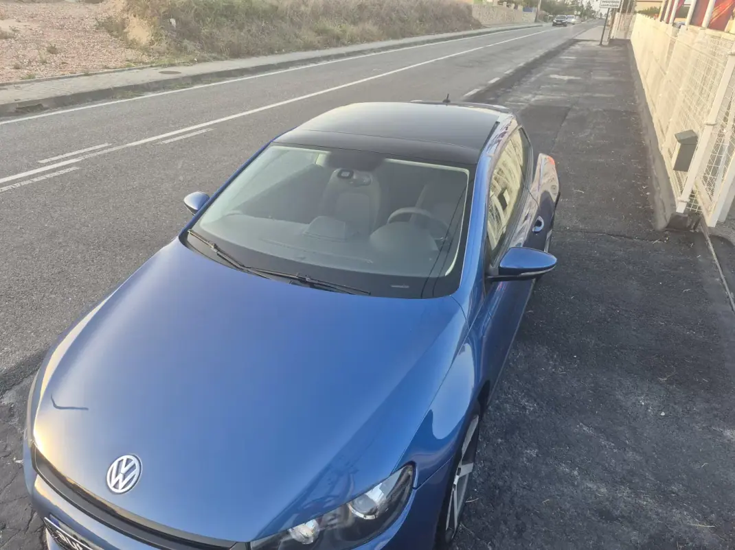 Volkswagen Scirocco 2010 - 10900 EUR, 165500 km - 165500km - foto 30 de 32