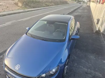 Volkswagen Scirocco 2010 - 10900 EUR, 165500 km - 165500km - foto 30 de 32