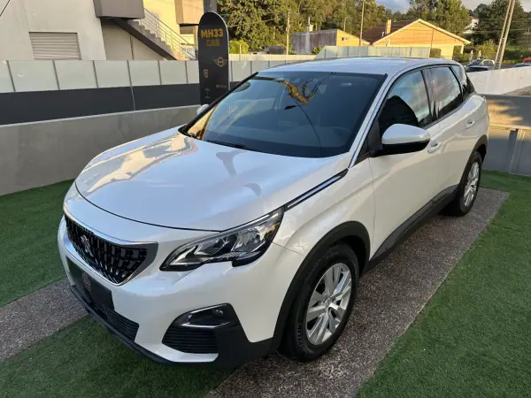 Peugeot 3008 2019 - 13900 EUR, 190000 km - AUTO.MOTO.pt - 190000km - foto 6 de 59