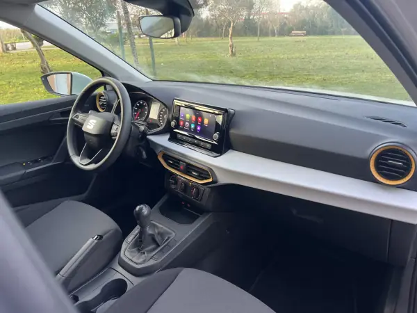 SEAT Arona 2022 - 16965 EUR, 40000 km - AUTO.MOTO.pt - 40000km - foto 23 de 44
