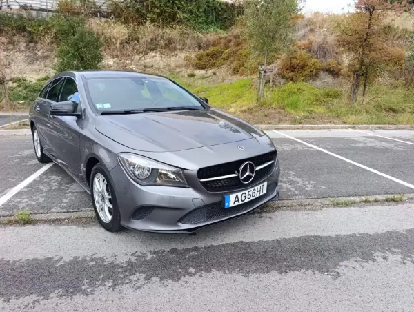 Mercedes-Benz CLA 180 d Shooting Brake Aut. 2017 Diesel — 168 000 km · Lisboa Mercedes-Benz CLA 180 2017