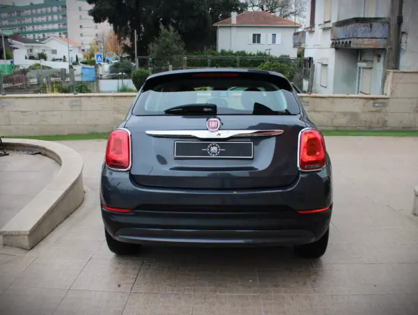 Fiat 500X 2018 - 16990 EUR, 99000 km - AUTO.MOTO.pt - 99000km - foto 6 de 31