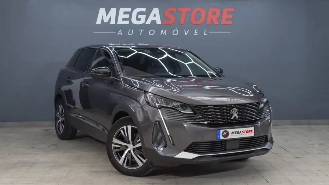 Peugeot 3008 2022 - 21750 EUR, 58000 km - AUTO.MOTO.pt - 58000km - foto 1 de 35